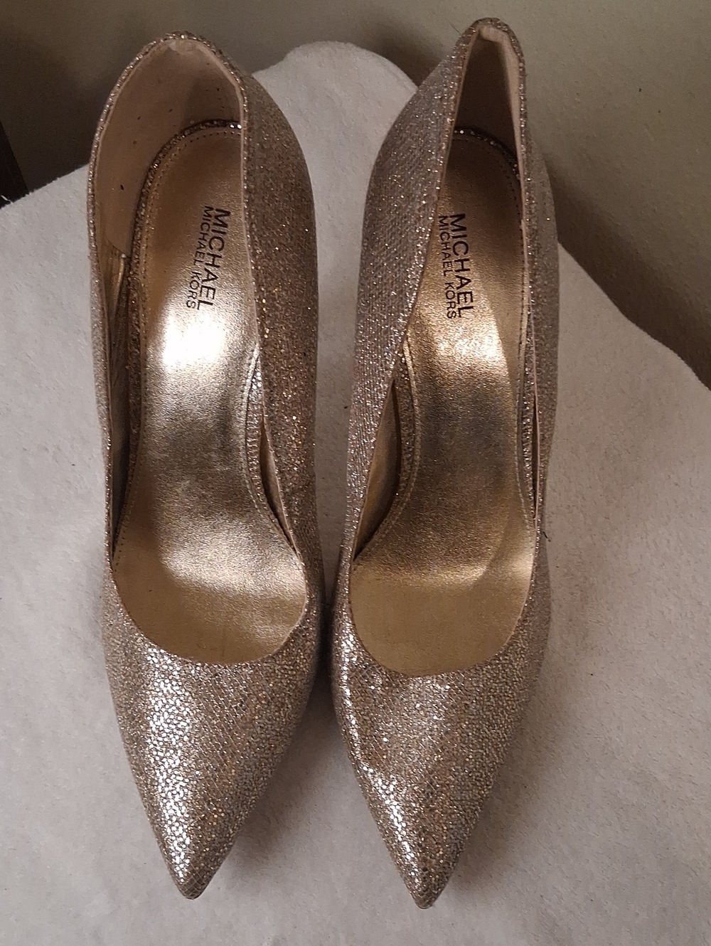 MICHAEL Michael Kors Rose Gold Glitter Pointed Toe Pumps